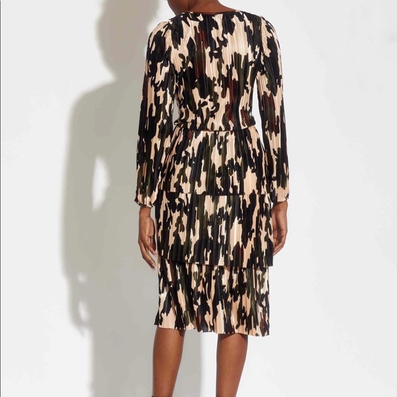 NWT TRUTH by REPUBLIC MIDI TIERD CAMO DRESS - Picture 4 of 7